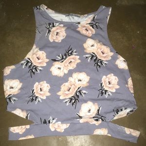 Women’s] Tank top] Crop top